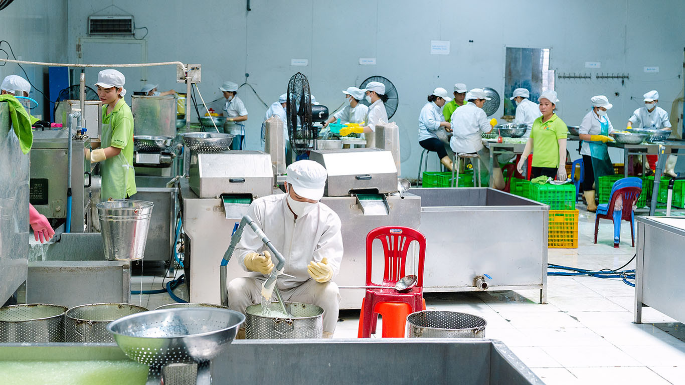 CÔNG TY TNHH SX XNK THÀNH CÔNG VINA – CN L.A TUYỂN NỮ LAO ĐỘNG PHỔ THÔNG