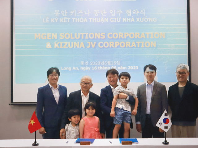 The signing ceremony of the Workshop Reservation Agreement between Mgen Solutions Co., Ltd. and Kizuna JV Corporation
