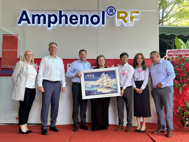 Kizuna & Amphenol RF: Factory opening ceremony in Long An