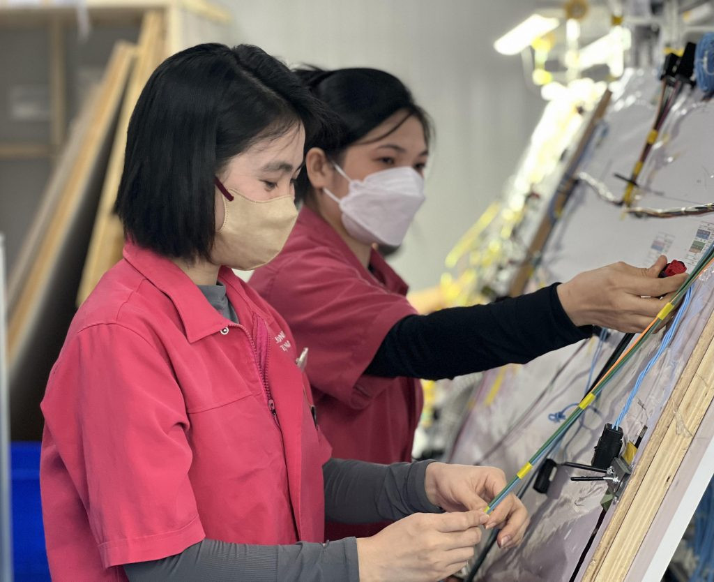 CÔNG TY TNHH K.N.BONDS VIETNAM TUYỂN DỤNG NAM/NỮ LAO ĐỘNG PHỔ THÔNG