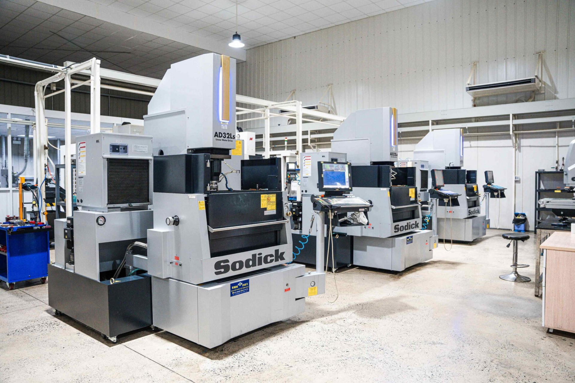 CAM CORPORATION VIỆT NAM TUYỂN DỤNG NHÂN VIÊN VẬN HÀNH MÁY CẮT DÂY