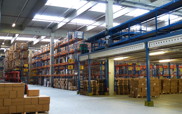 Benefits of using a rental factory (cost reduction, speed, flexibility)