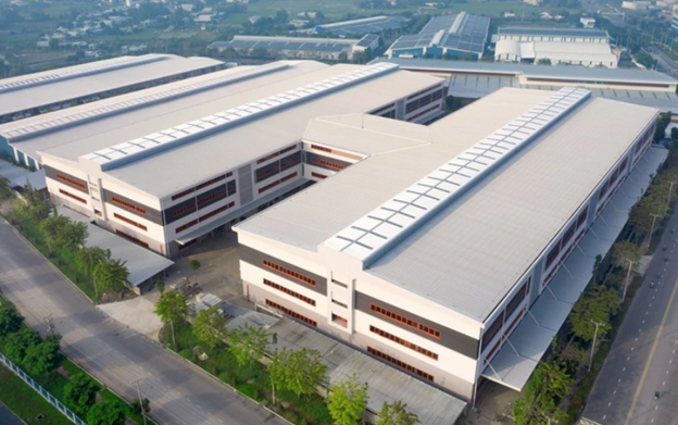 What are Kizuna's ready-to-move-in factories? Details of types and services provided